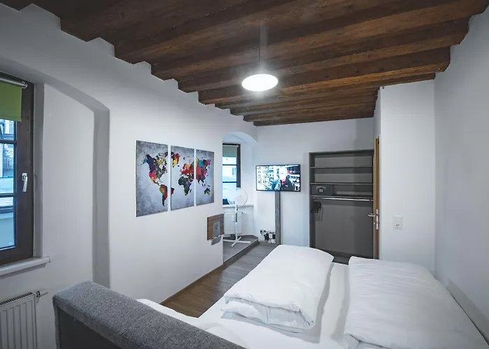 Basic Downtown Innsbruck