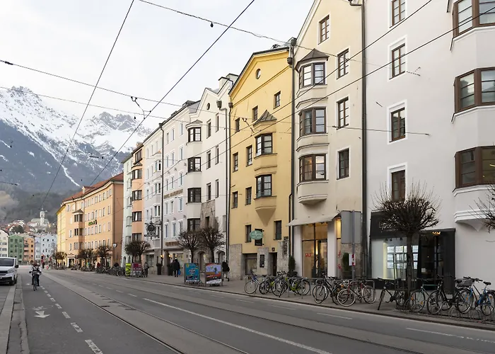 Basic Downtown * Innsbruck